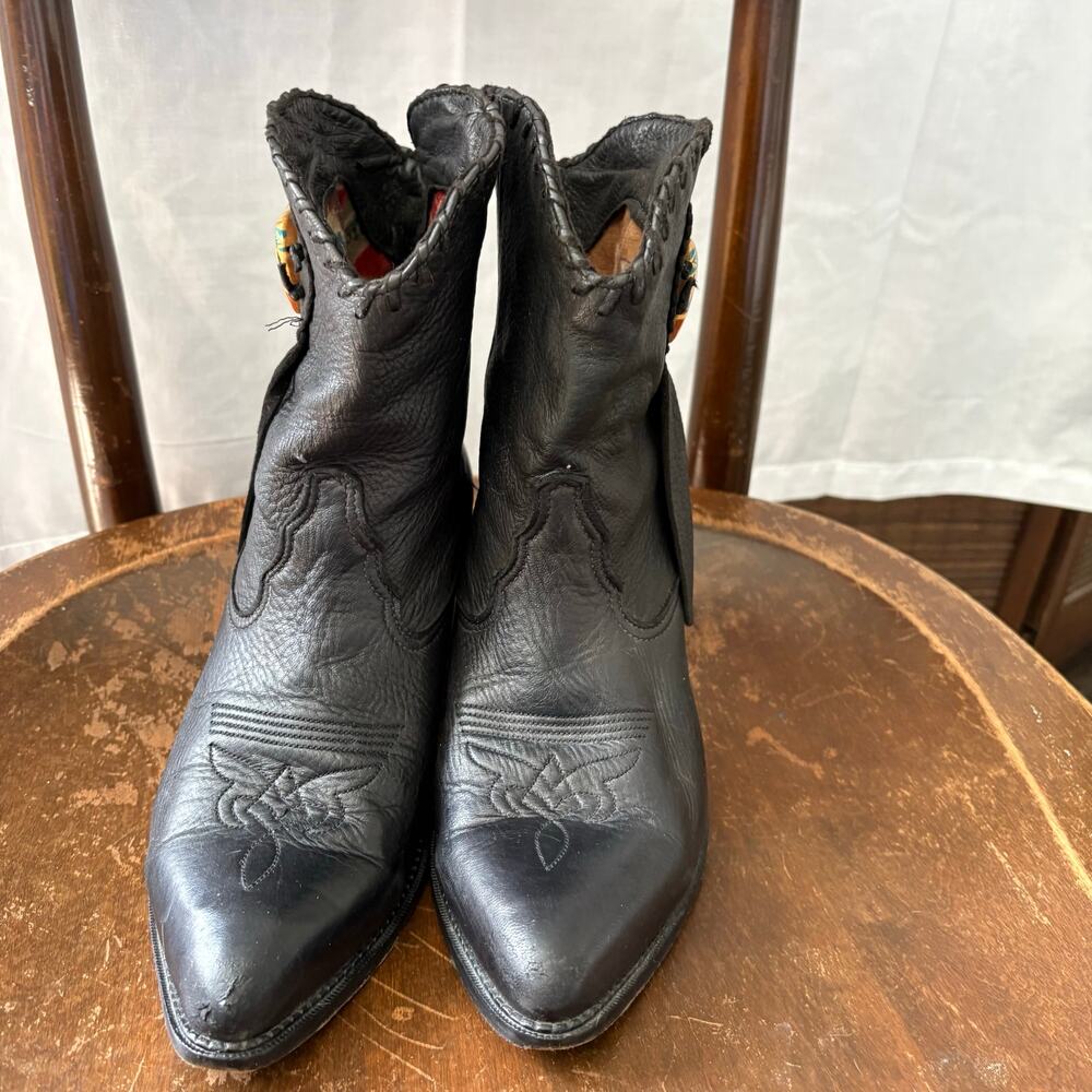 Zodiac Vintage 90s Western Fringe Boots Booties Triangle Leather Size 8 Medium - Picture 8 of 8